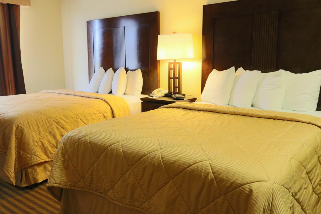 Frontier Hotel Houston Room photo